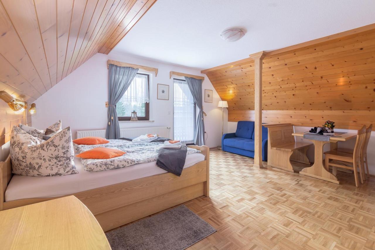 Apartments Ukanc Бохин Екстериор снимка
