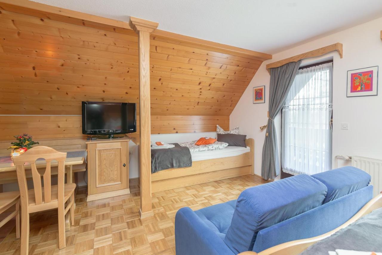 Apartments Ukanc Бохин Екстериор снимка