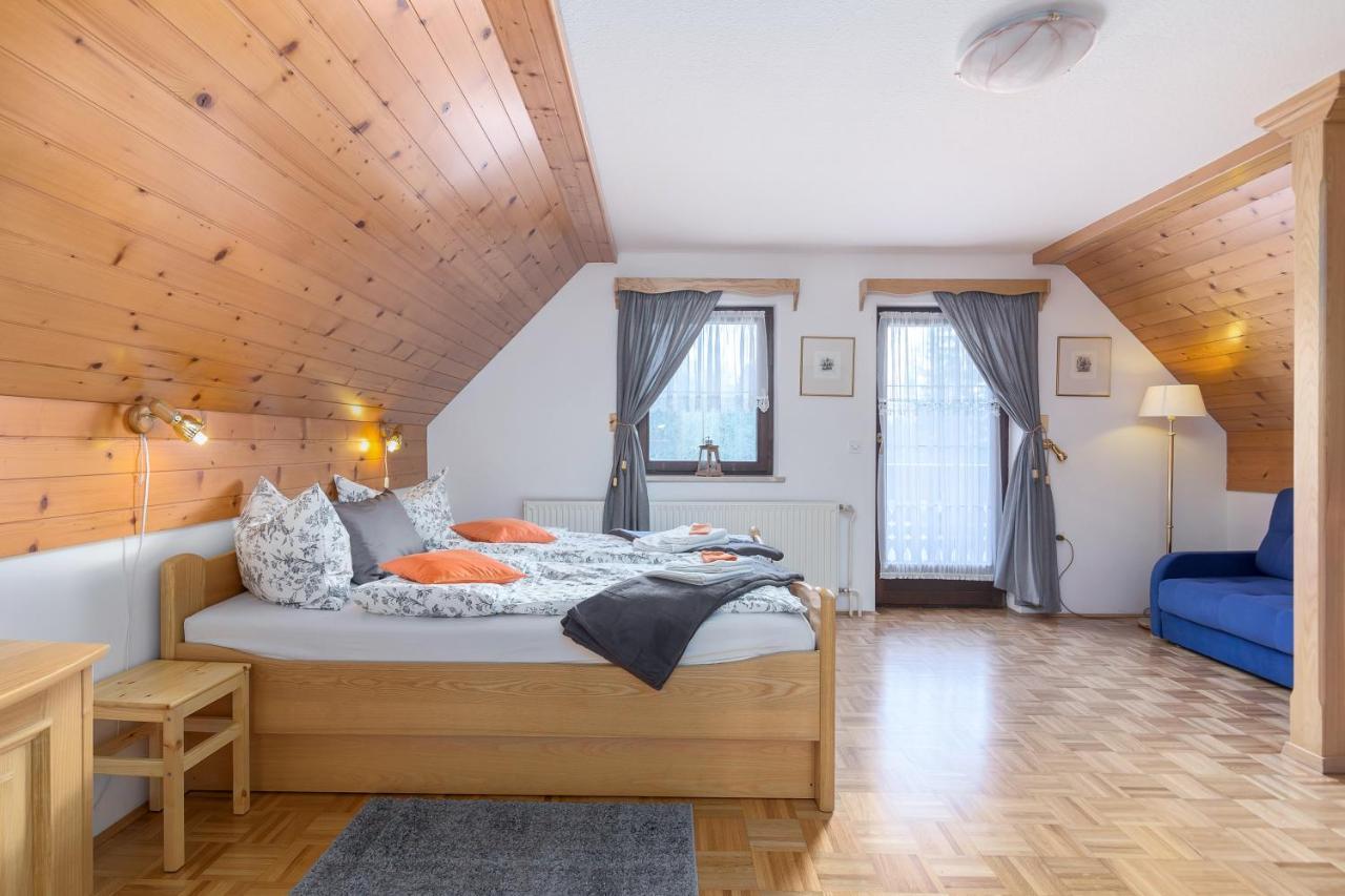 Apartments Ukanc Бохин Екстериор снимка